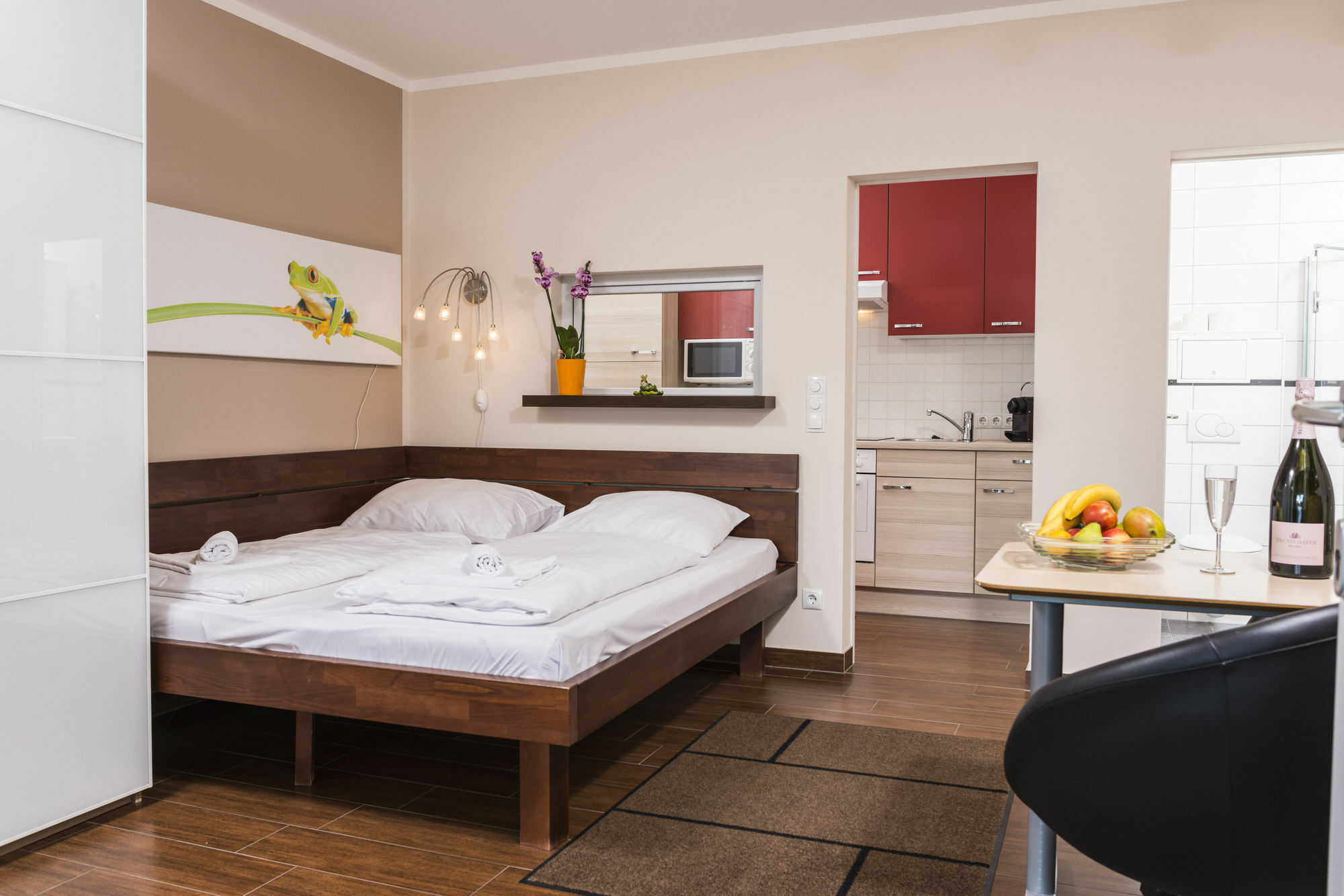 Ajo Vienna Beach - Contactless Check-In Екстер'єр фото