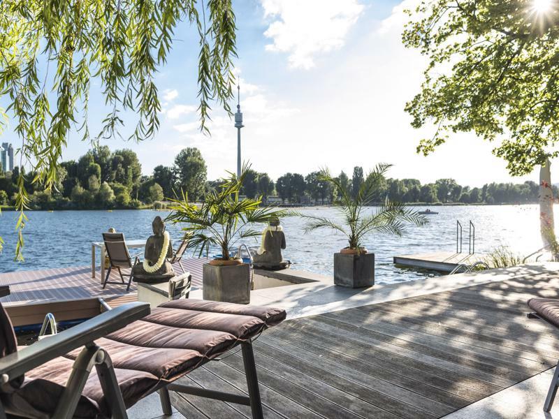 Ajo Vienna Beach - Contactless Check-In Екстер'єр фото