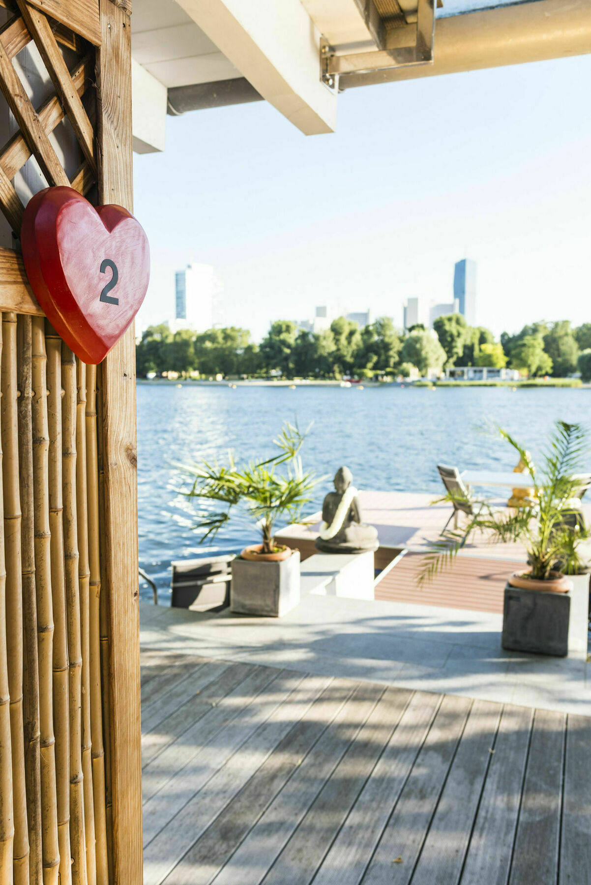 Ajo Vienna Beach - Contactless Check-In Екстер'єр фото