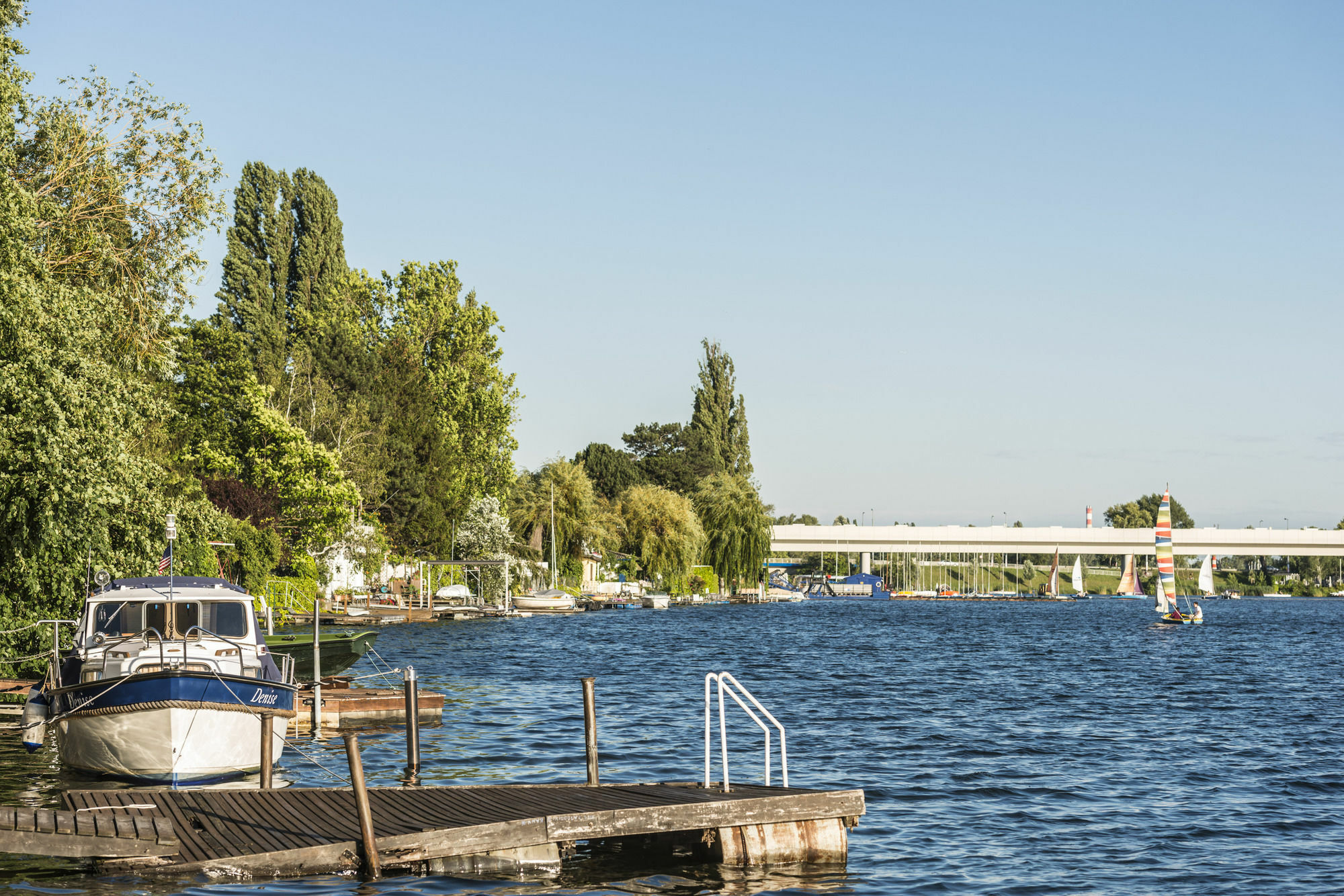 Ajo Vienna Beach - Contactless Check-In Екстер'єр фото